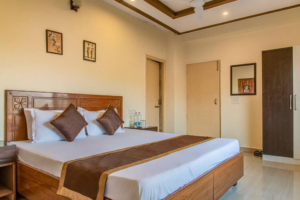 Valley View Family Unit Kasauli Exterior photo